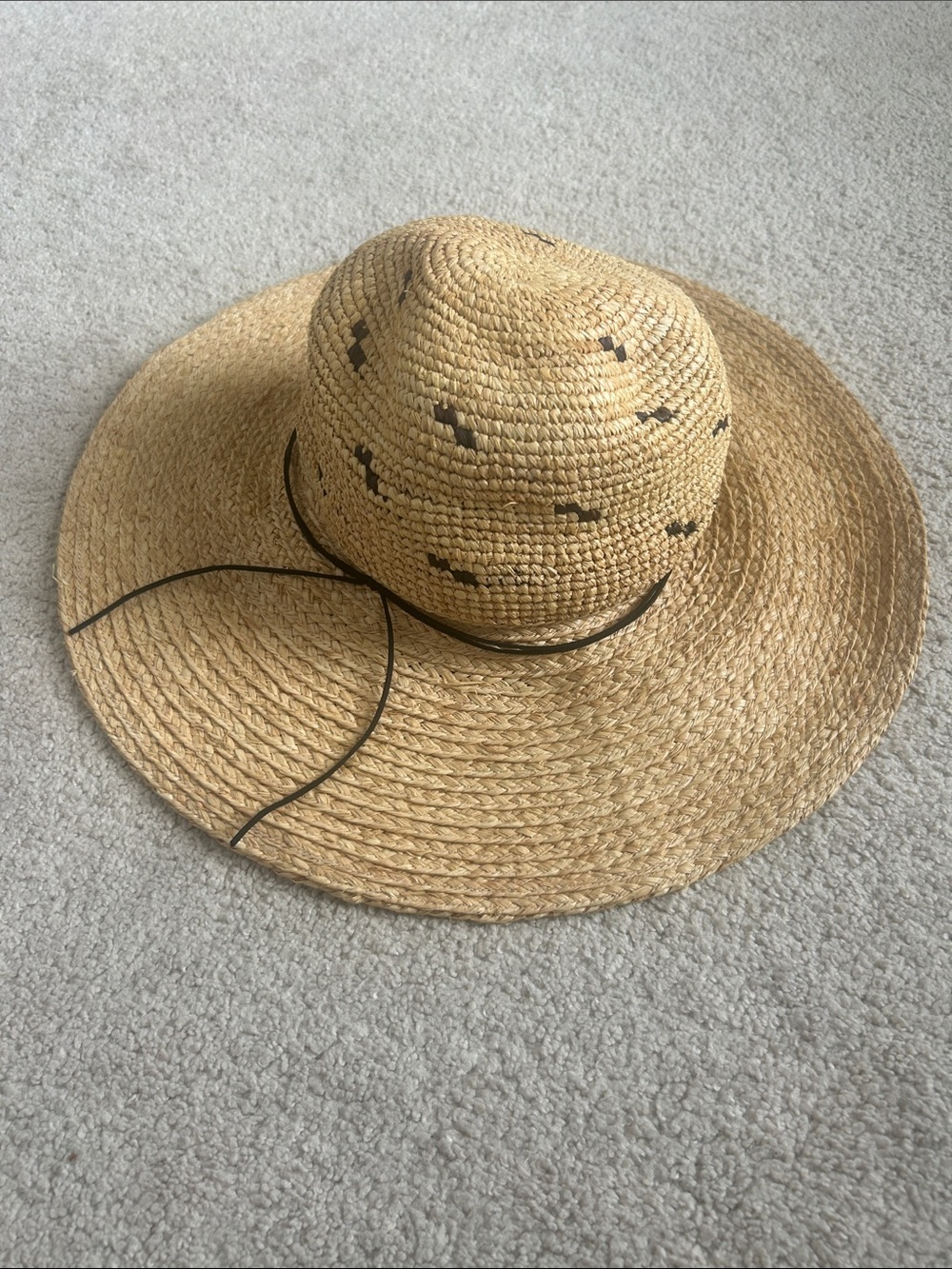 Athleta Natural Straw Sun Hat with Black Trim